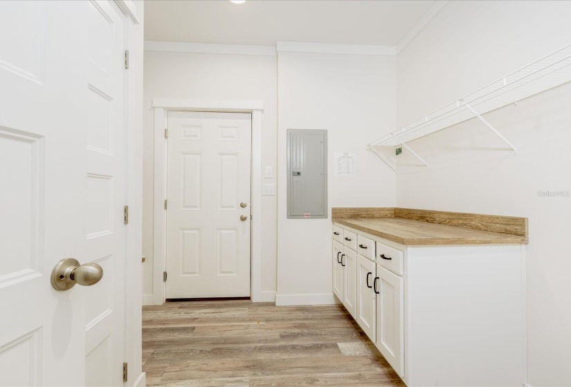 Laundry/Mudroom