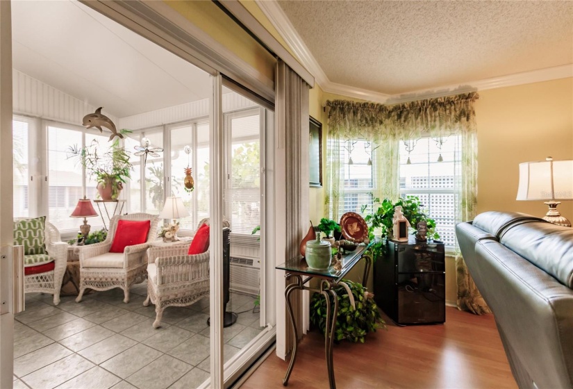 Sliding glass door to lanai from Livingroom.