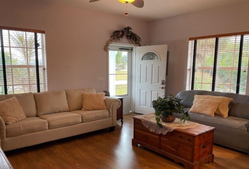 Entrance into living room