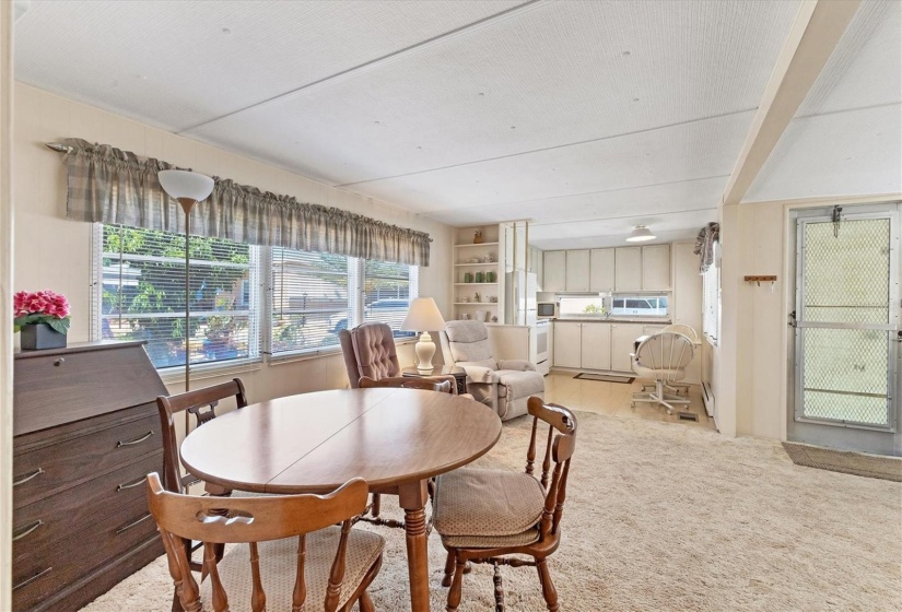 Dining Room/Kitchen