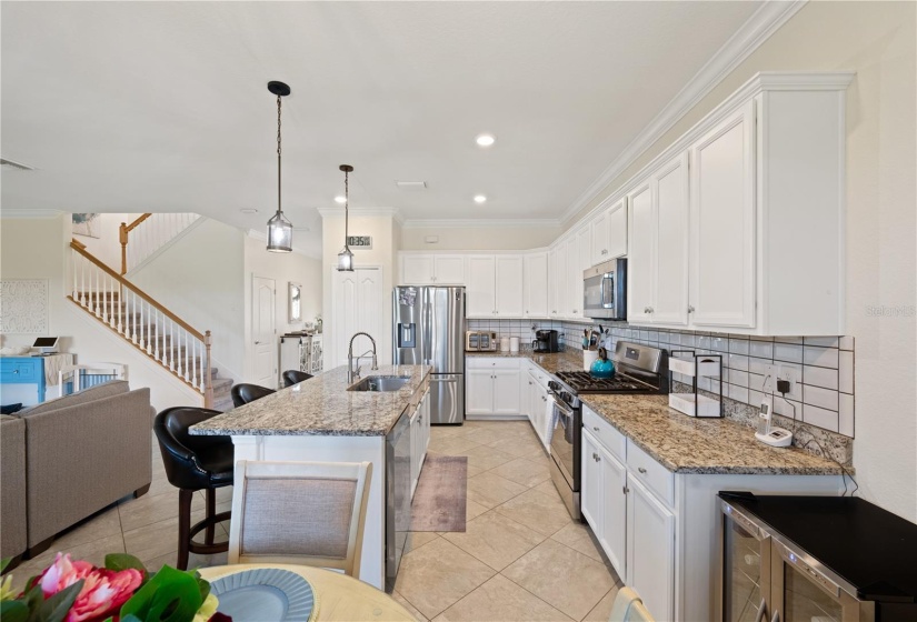 Kitchen and Breakfast Area