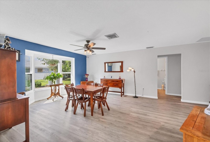 Large dining room (or could be a family room)