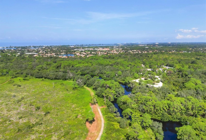 Beautiful Oscar Scherer with miles of walking paths