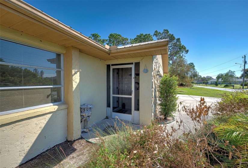 Screened front entry