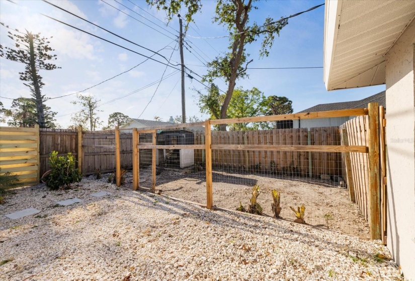 Chicken area/Dog Pen or Garden area