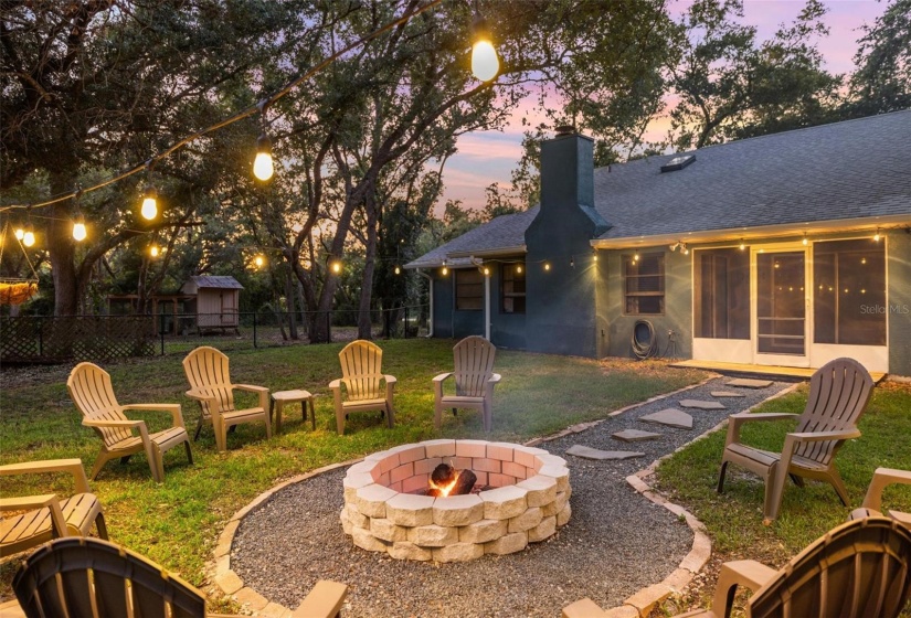 Beautiful backyard with fire pit