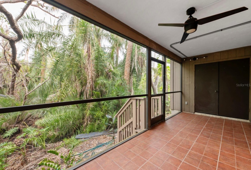 Lanai area with outside back deck