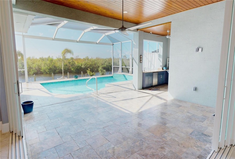 Screened pool enclosure