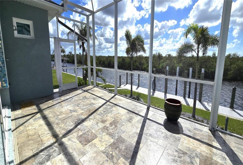 Screened pool enclosure