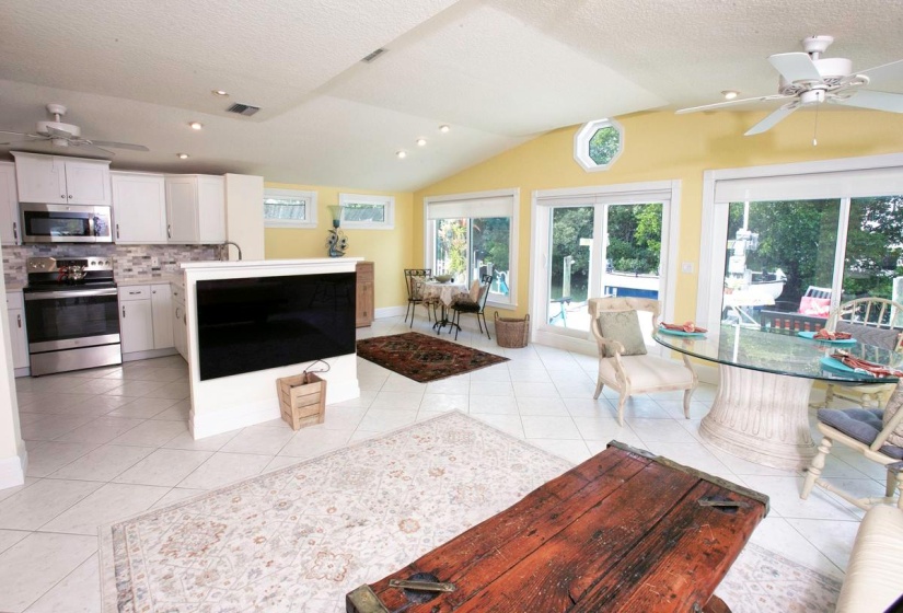 high ceiling in dining room