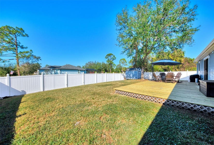 Large size fenced in vinyl yard