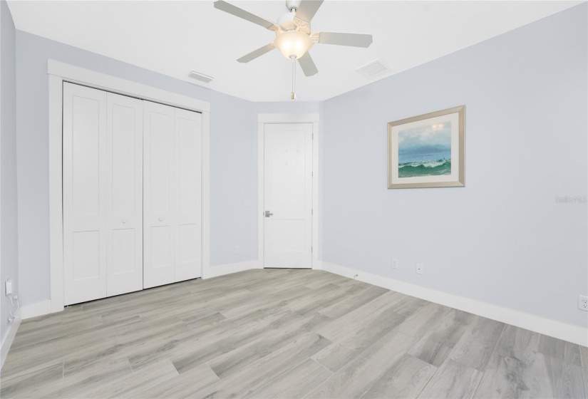 Guest Bedroom with Lanai and Pool Access