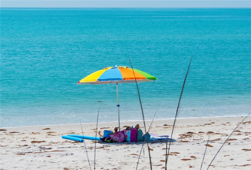 Englewood Beach is less than 15 minutes away!!