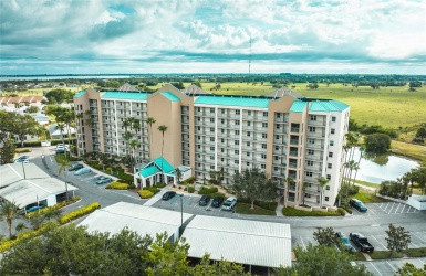 Front view of Terra Ceia Club Condo