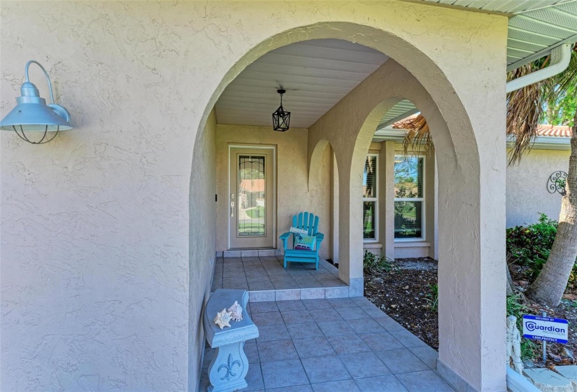 Cozy entryway you get to come home to everyday!