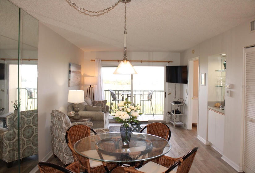 Dining area/ Family room