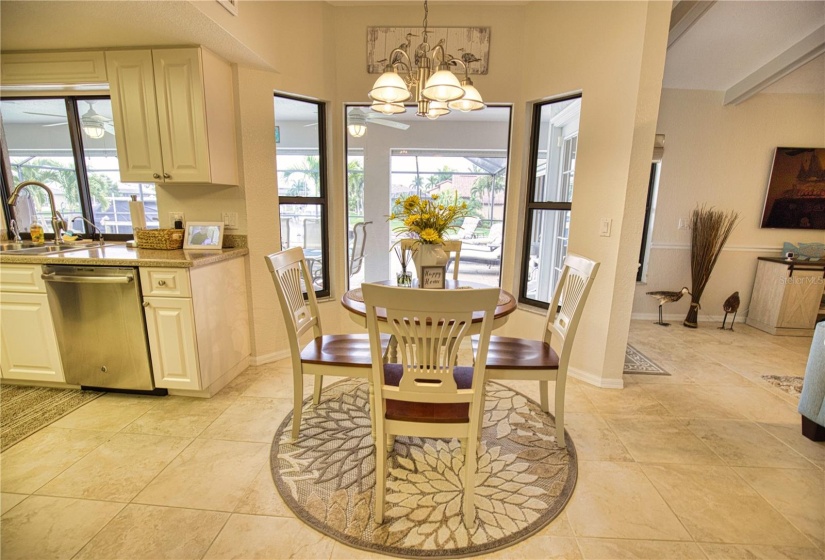 Light & bright breakfast area